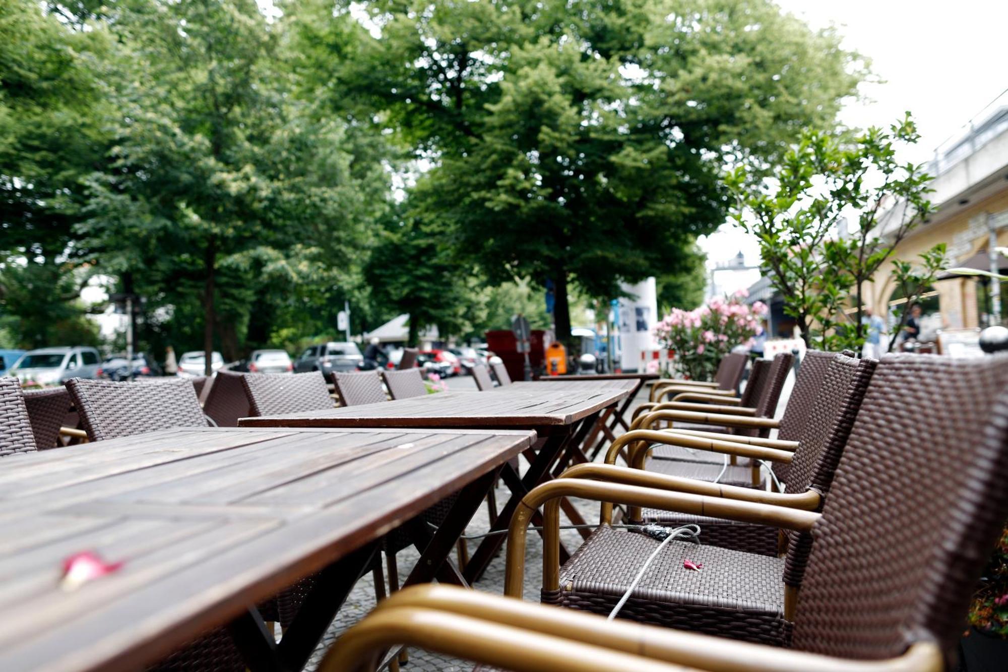 Nieb By Rockchair Apartments L Superhost Status L 3 Bedrooms Boxspringbeds 3 Bathrooms In Center "Kurfuerstendamm" - Cozy Family & Business Flair Welcomes You! Berlin Kültér fotó